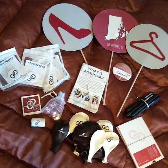 12/29 PoshNSip Newport, Rhode Island 🤘🏻🧜🏻‍♀️🏝 - Picture 3 of 6